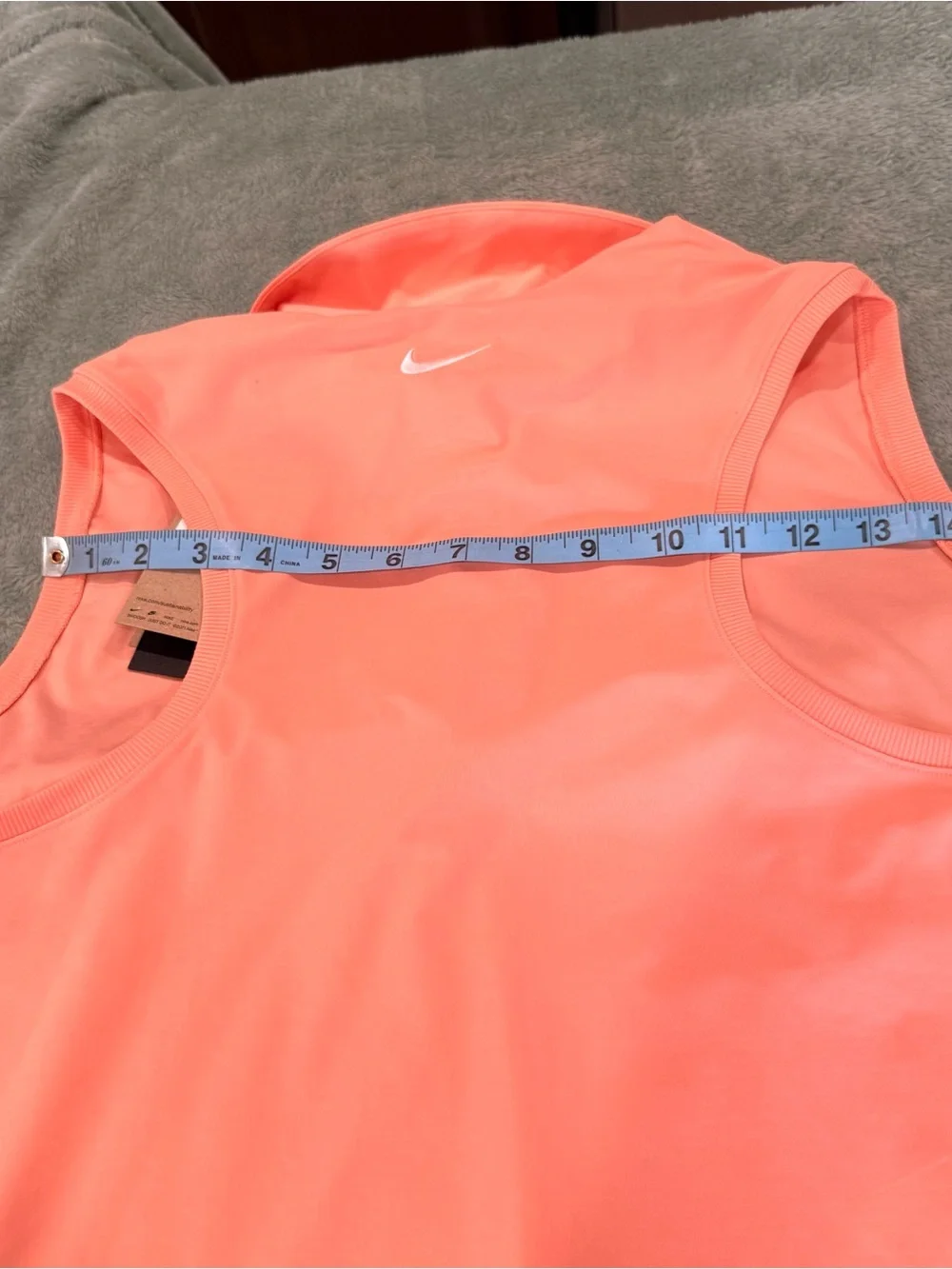 Nike new tags